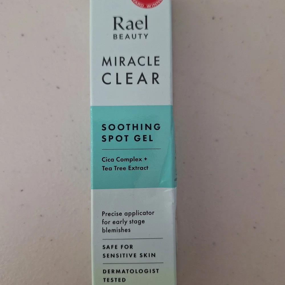 Rael acne spot